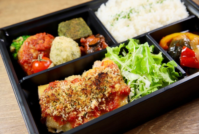 【NEW】鶏モモ肉の香草パン粉焼きの画像3